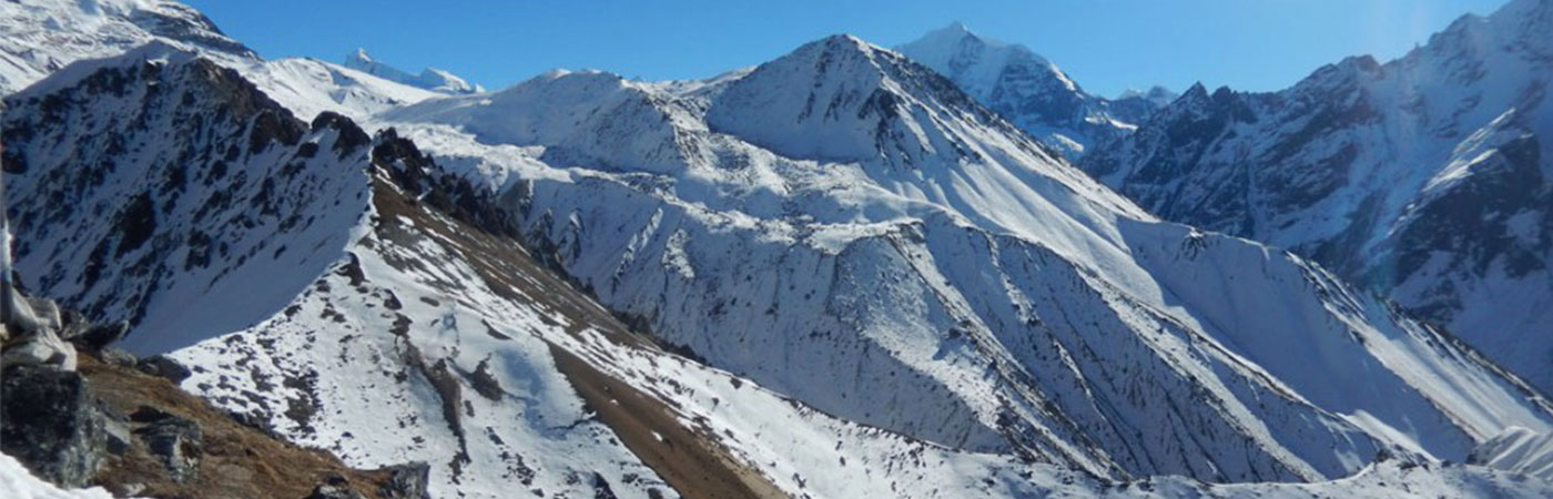 Yala Peak with Langtang trek